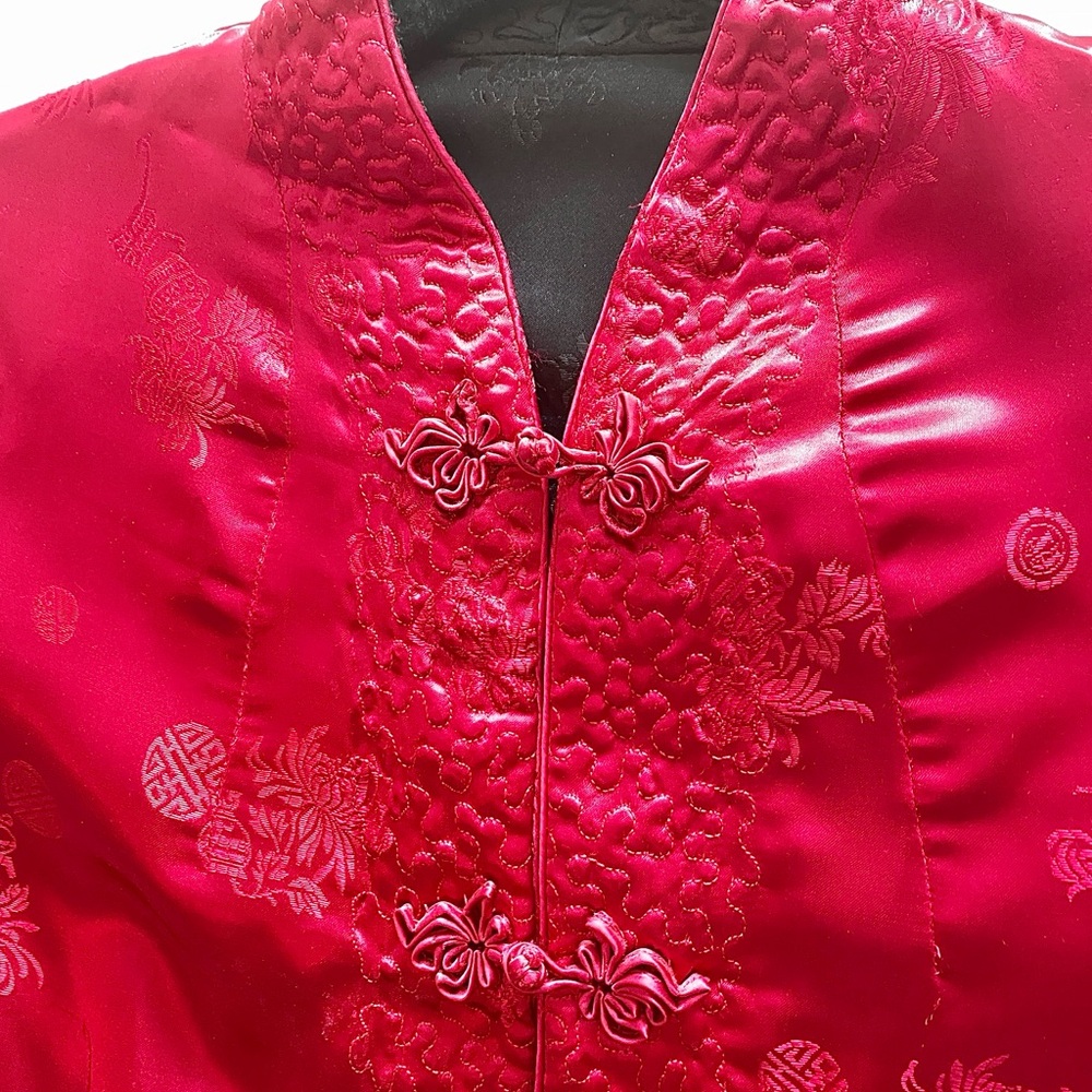 Women's Chinese Fuchsia Satin Blazer - Picture 7 of 8